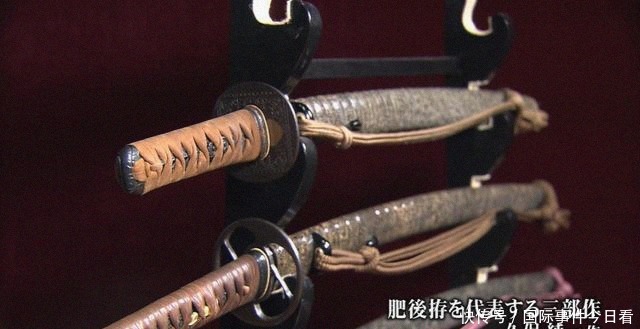 25岁成为“日本刀柄制作第一人”,日本小哥:我只是传承父亲的一身手艺罢了