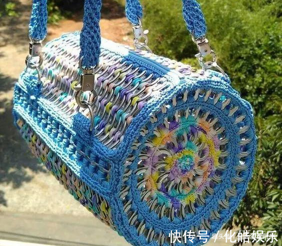 在易拉罐拉环上编织，钩成的包包耐看耐用！DIY变废为宝附教程