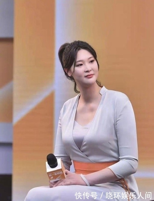 杨臻博|惠若琪产后首次现身!身材发福有些臃肿,穿平底鞋+长裙惊艳全场