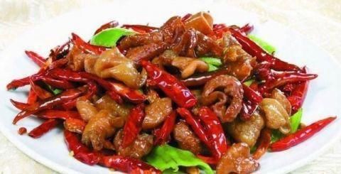 美食推荐：香菇西兰花、辣子肥肠、子姜焖鸡煲、土豆烧鸡的做法