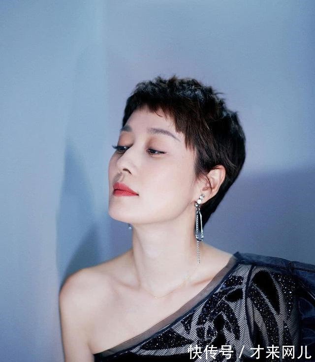穿搭 马伊琍不再留“寸头”,渔夫帽配齐耳短发还染色,比年轻人懂发型!
