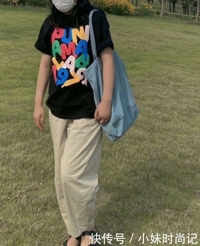 小脚裤|穿对裤子很重要,穿上合适的裤子,可以把腿型修饰得更加完美