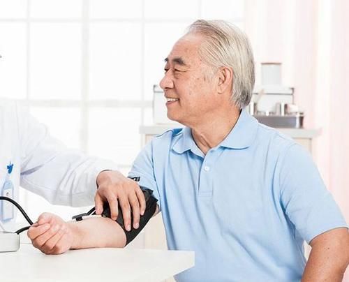 刘大爷|70多高血压大爷擅自“换药”，换出脑出血，“药”不能随便换