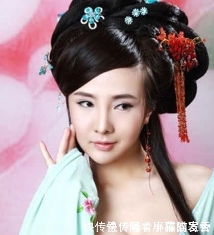 绕道|史上唯一的处女皇后,死后被封为神,盗墓贼见了她的陵墓都绕道走