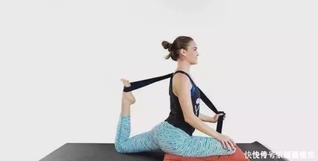 体式|怎样做一个精致又有品位的女人练一练瑜伽鸽王式，6步带你进入