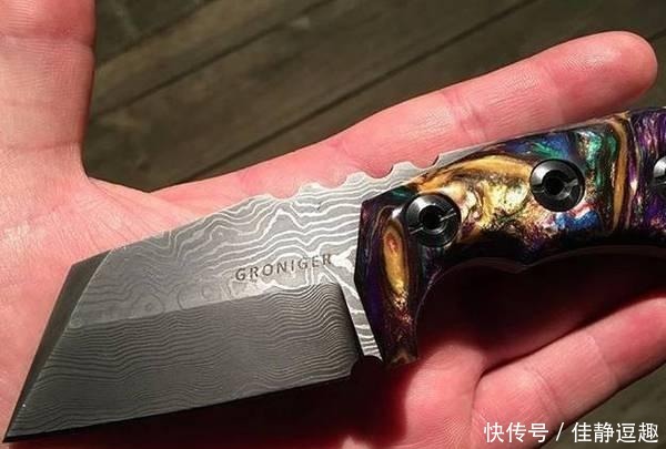 袖珍刀剑匕首欣赏, 有的比指甲盖还小!
