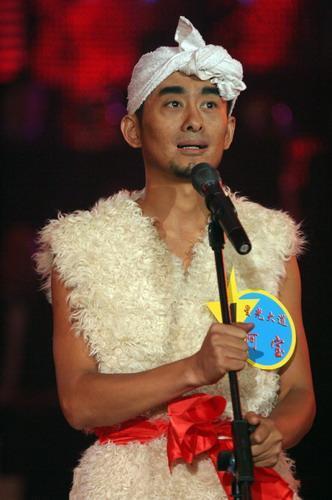 从一夜爆红到身败名裂,消失5年的''假农民''阿宝,今现状如何?