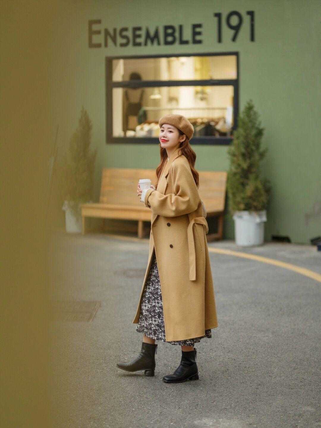 靴子 今年靴子流行“穿粗不穿细”,稳重大方又百搭,保暖舒适不累脚