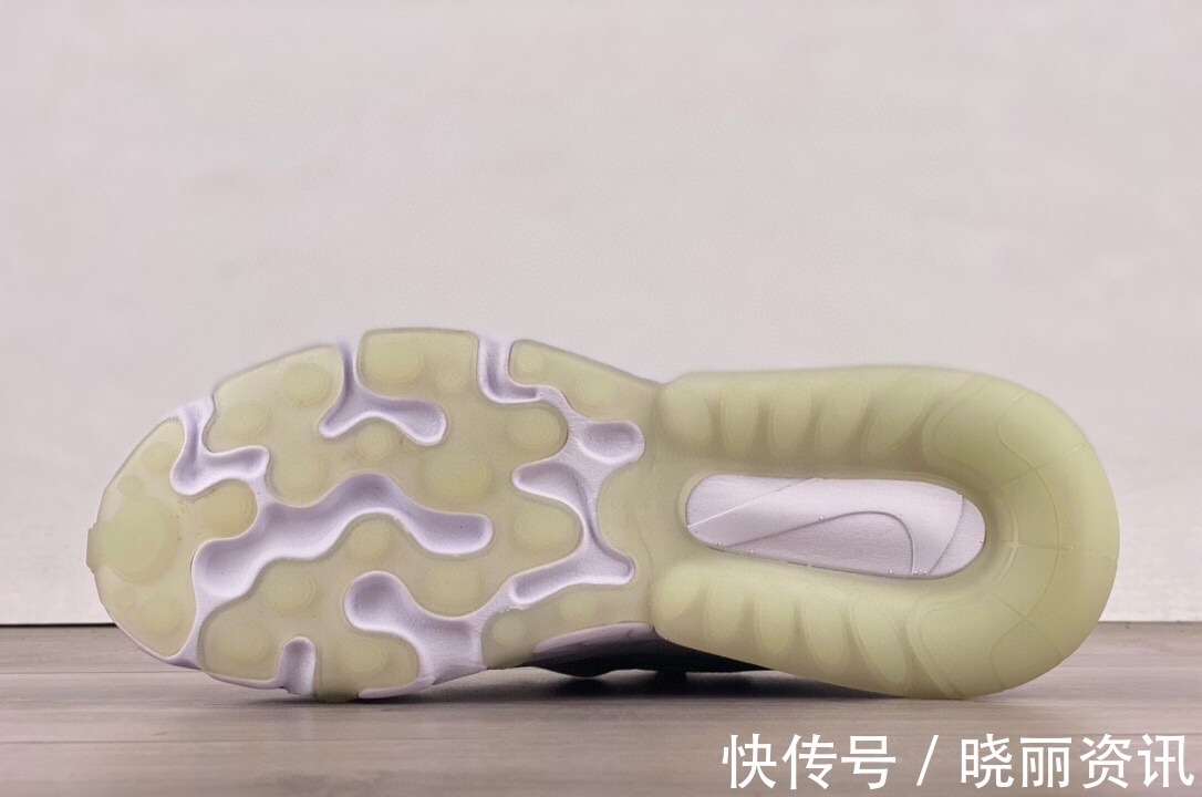 nike 耐克Nike Air Max 270 React半掌气垫系列!