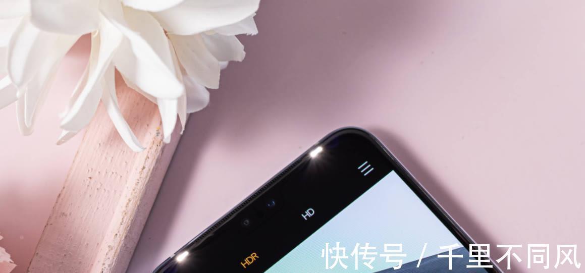 美颜|vivo S10 Pro能让出游时的自拍变得有多不一样？好看而又不腻