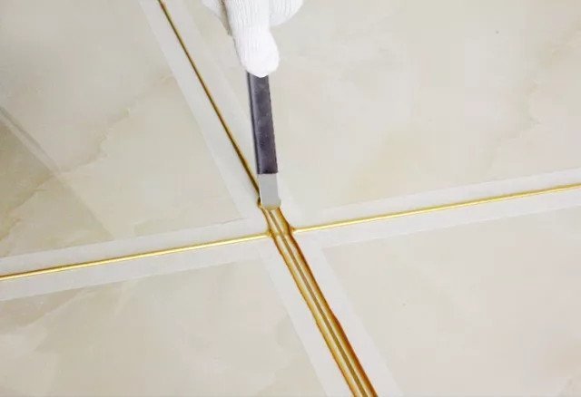 寿命|影响美缝剂寿命的原因有哪几种?该如何去解决