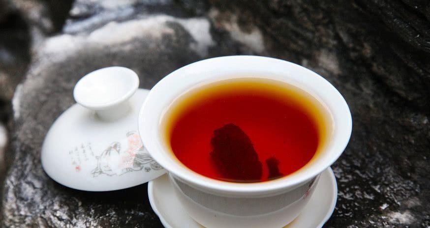 控制血糖|别嫌它难喝, 它可是糖尿病“救星”, 一天喝一杯, 降低血糖不再高