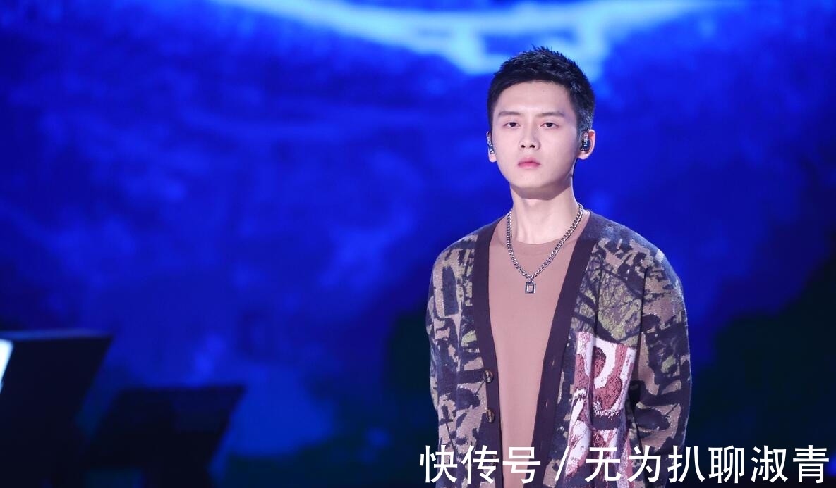 依加输得意难平?其实四位导师都有暗示,只不过李克勤挑明了而已