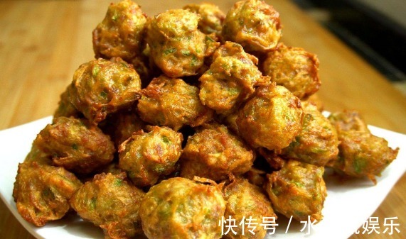 做萝卜丸子，别光加面粉，多加一样，丸子更酥脆，教你正确做法