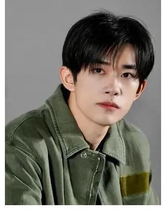 快本解散后谢娜何炅再次同台《朋友请听好》第二季却少了易烊千玺