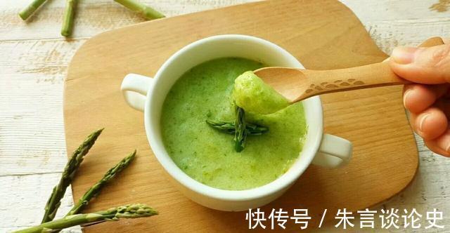 婴幼儿|宝宝的辅食要加盐才有味儿吗?其实不然,食盐超标会影响宝宝健康