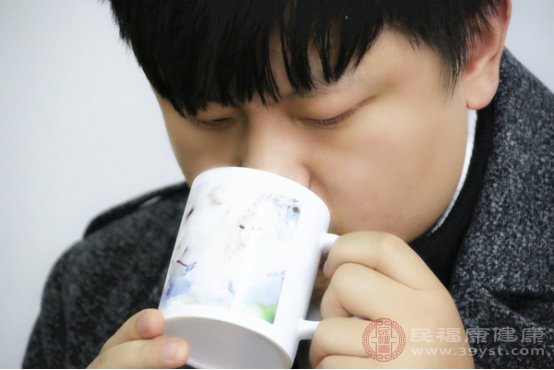 白蒿泡水喝的禁忌有哪些