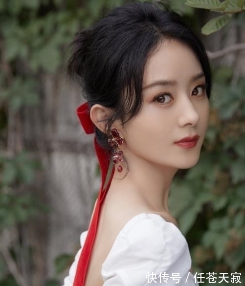 你可以逊色、可以枯萎,但我只望你一眼,万般柔情,便涌上心头