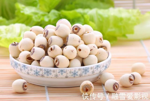 雌激素|女人“黄体酮”不足会长斑?常吃3种食物,补充雌激素,分解色斑