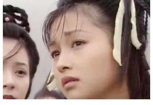 小龙女@重温《神雕侠侣》才懂:为何郭芙和黄蓉二人,最后远离了郭襄!