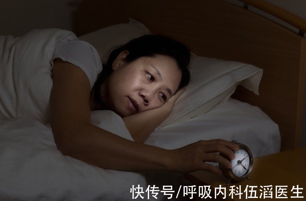 新药|肺癌来临，睡觉先知！医生有话说：肺部有癌的人，睡觉有这些表现