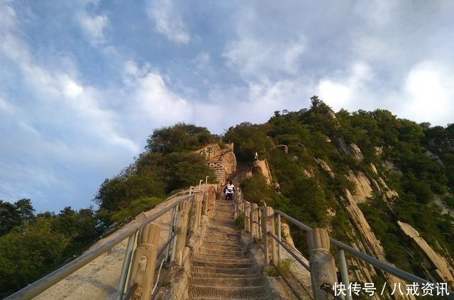 陕西门票最高景区，游玩一圈需要520元，节假日依旧人山人海！