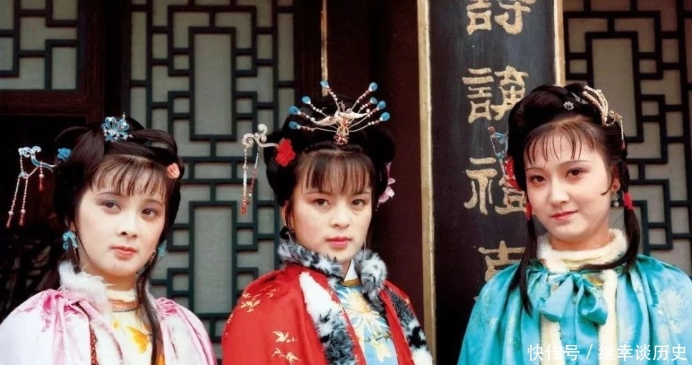 惜春|红楼梦:那个午后,他们嬉闹,他俩游戏,她俩下棋,惟她独寝