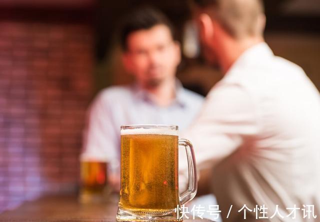 高血糖|47岁男子血糖从12.7到5.3，建议大家多吃2种食物，或能给胰岛减负