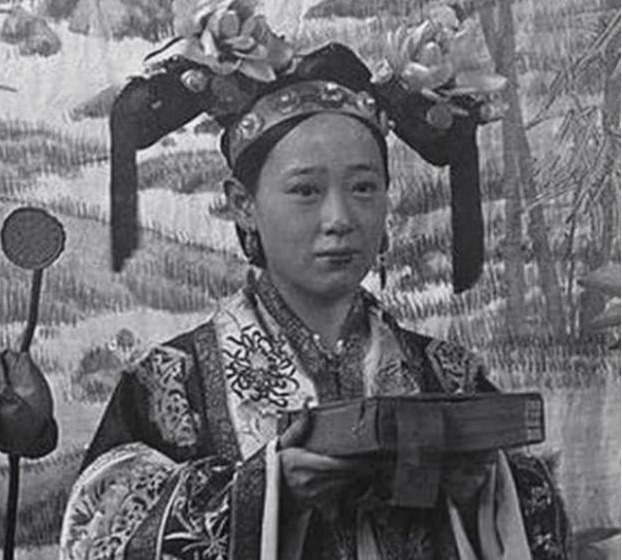 照片中|他是晚清的第一美人,黑白照都遮不住她的美貌,却被慈禧苦害一生