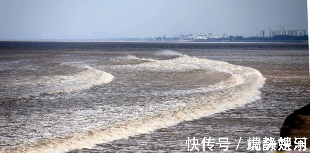 钱塘江@史达祖最豪迈的一首《满江红》，写中秋夜观潮盛景，成为千古佳作