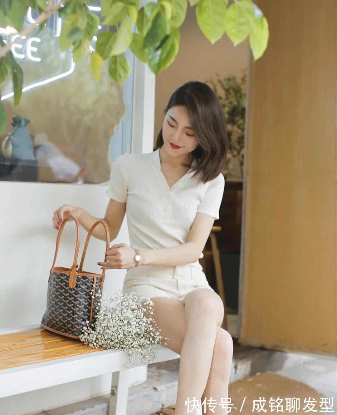 女性|夏日“顺色系”搭配来袭,清新随意不失成熟韵味,时尚减龄又高雅