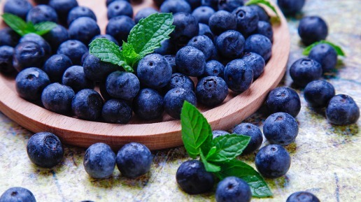 蓝莓好吃营养多教你挑选蓝莓的4个小窍门，保证新鲜味道美