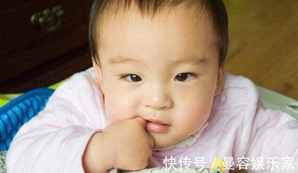 父母们|3个信号说明宝宝缺锌了,父母们可不要马虎,会影响他的智力发育