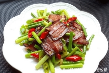 炒腊肉时,直接下锅就错了!记得多加2步,腊肉鲜香软嫩,特别香