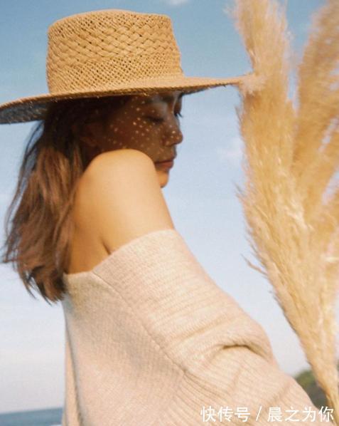 弹力|天使面孔、魔鬼身材,日本健身女神,直角肩身材真的太惊艳了