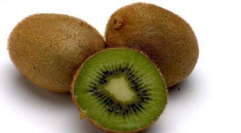 技巧|买猕猴桃不要再只会挑硬的了,教你小技巧,买的猕猴桃更新鲜