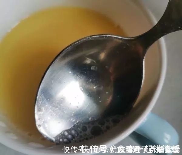 新做法|水煮蛋容易吃腻！学会这个新做法，嫩滑好吃，健脑益智，超棒