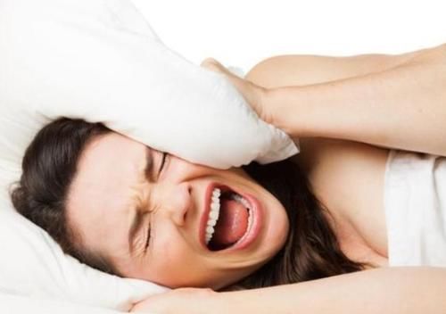 雌激素补充剂|女性快绝经时，身体或会出现6个变化，平时要细心观察，多保养