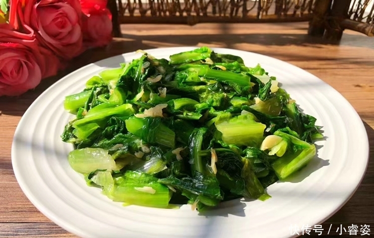 春天，要多吃菜少吃肉，分享8道家常素菜的做法，相信你一定喜欢