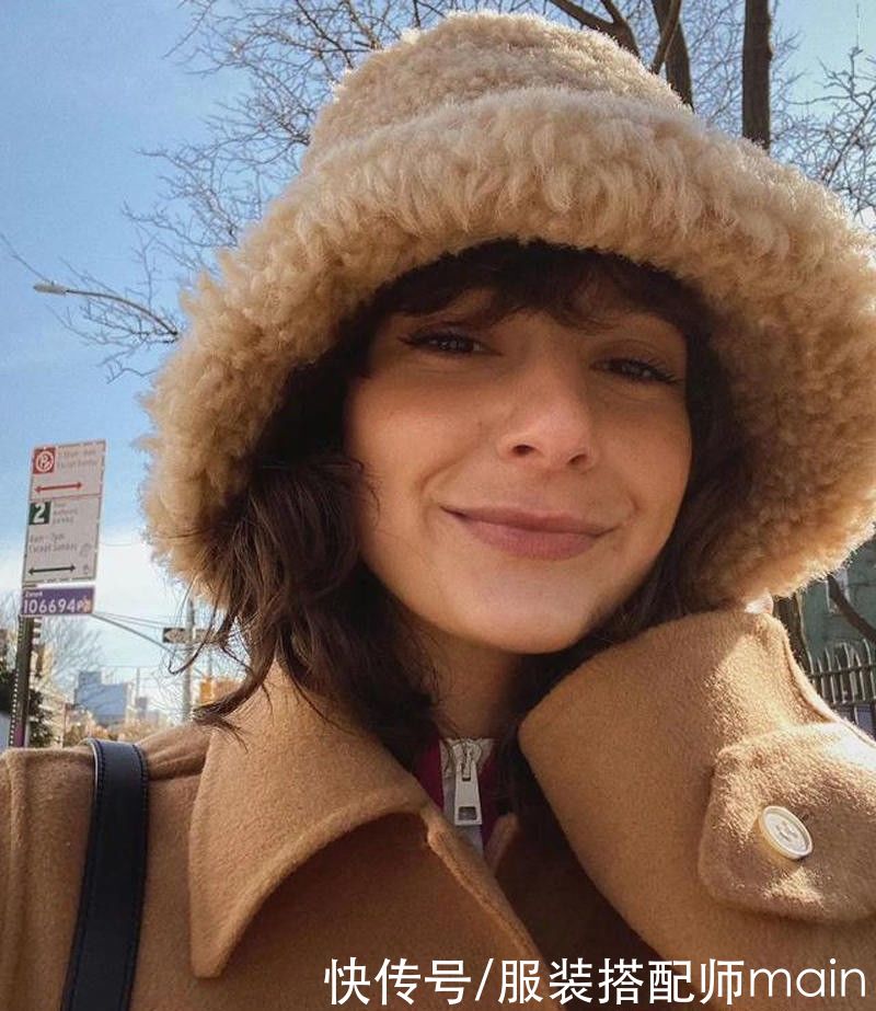 各种脸型挑选帽子攻略：大饼脸方块脸通通解决！戴对帽子还能瘦脸