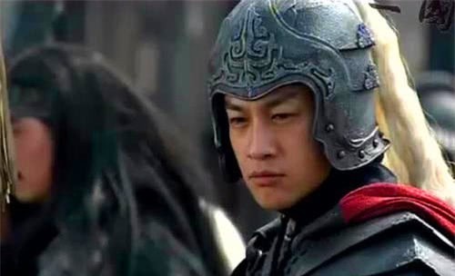 有勇无谋|有勇无谋的“锅”,吕布究竟还要背多久?