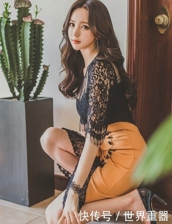 小姐姐|性感透视装小姐姐时尚穿搭,展现的娇艳动人