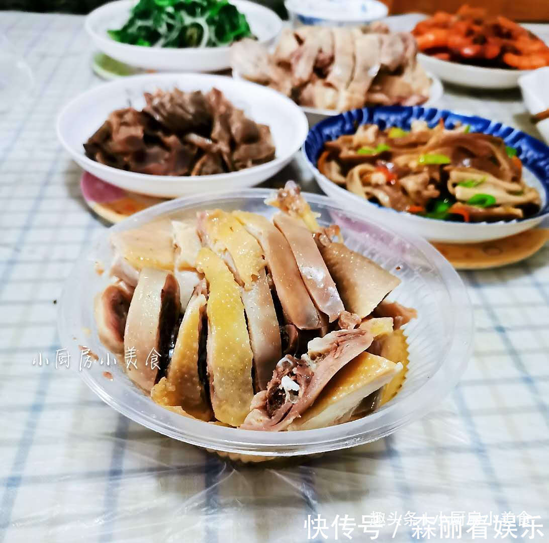 在家|老公生日,在家简单过,一桌菜钱不如一瓶酒钱