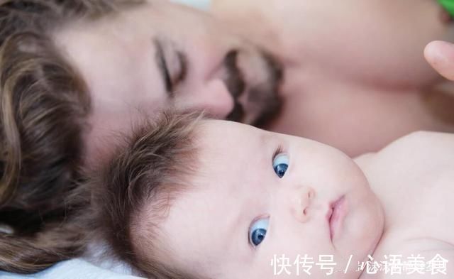 性格|宝宝睡醒后有3种表现,代表孩子的不同性格,后两种妈妈莫要打扰