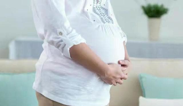 胎儿|同是孕妇，为啥肚形会不同？无关宝宝性别，4点原因说明