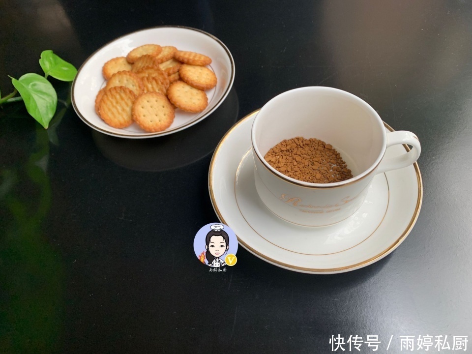 再见了“雀巢”!速溶咖啡又有“新选择”,醇厚浓香又不贵!