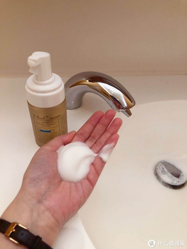  超完整氨基酸洁面测评，买了10瓶洁面，小黑盒新品Unichi洁面奶盖冲进前三