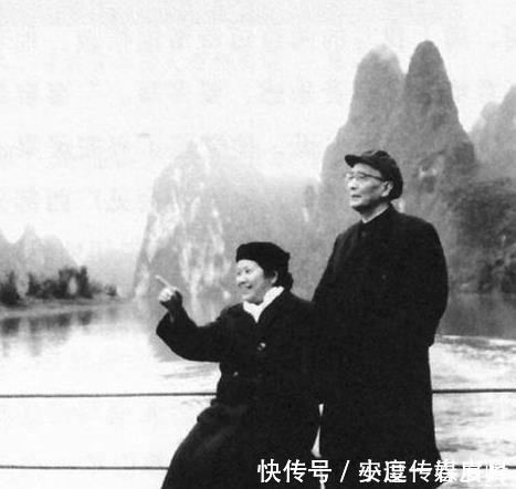 郭沫若@郭沫若骂鲁迅4个字,鲁迅也回了4个字,人品高下立判!