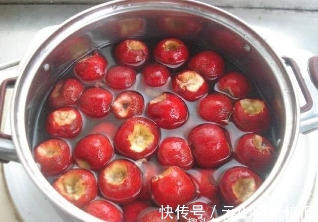 子宫肌瘤|女人患上子宫肌瘤，别急着切除！每天吃点“它”，理气散结消肌瘤