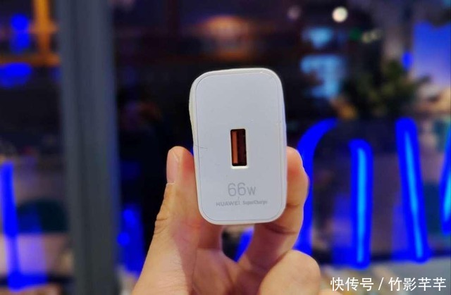 色彩|华为OPPO又“撞车”?先后玩转快充和色彩显示,这操作有点秀